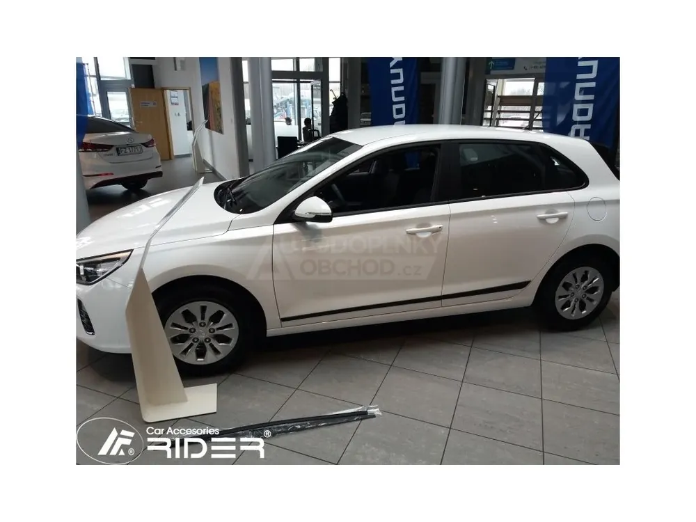 Horká Nabídka Boční lišty dveří Hyundai i30 III Hatchback 2017-2026