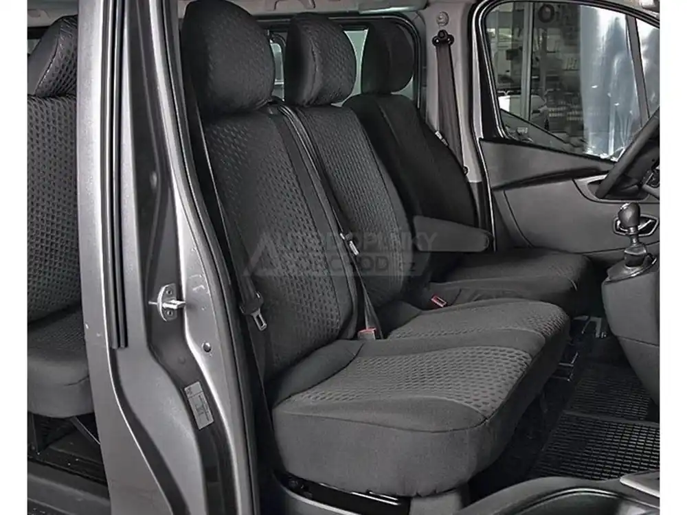 Autopotahy Renault Trafic III 2014-2026 • přední • 2 místa nedělená Zlevněný