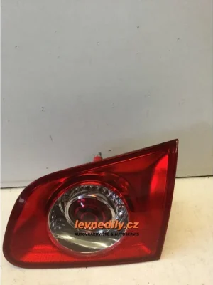 Aktuální Pravé Zadní světlo VW Passat Variant 3C9945094A