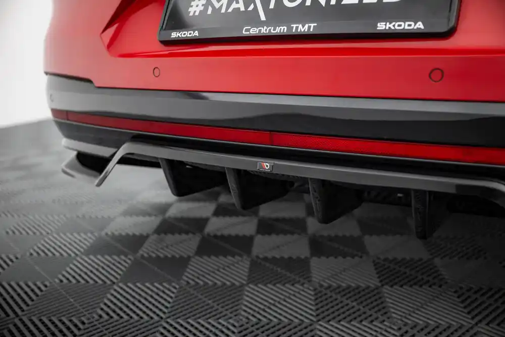 Škoda Enyaq Coupé iV-Spoiler zadního nárazníku Mk1 (černý lesk) Maxton Objednat Nyní