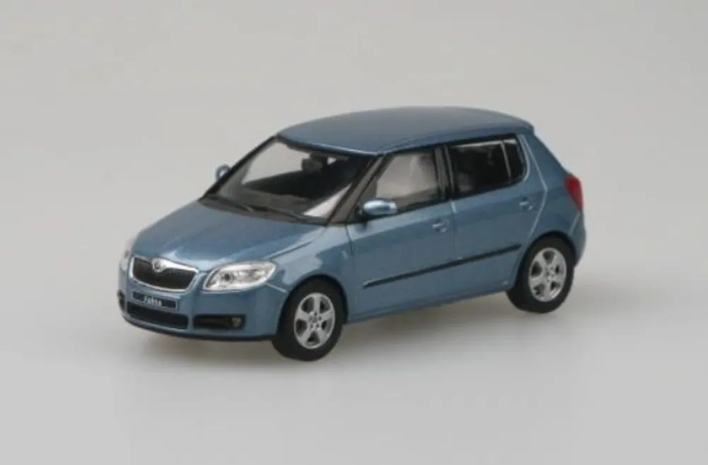 Škoda Fabia II HB (2006) - 1 43 - ABREX - šedá satin metalíza Oblíbený