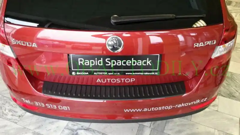 Nejprodávanější Škoda Rapid Spaceback-Ochranný kryt zadního nárazníku - basic