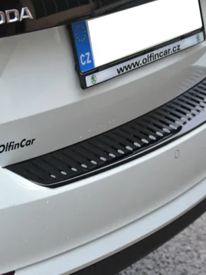 Oblíbený Škoda Rapid Spaceback-Ochranný kryt zadního nárazníku - glossy black