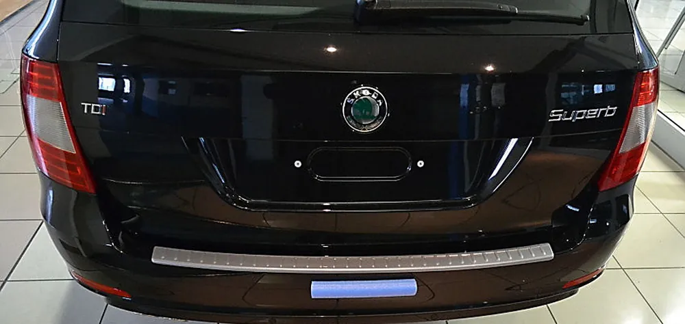 Rychlé Dodání Škoda Superb II combi-Ochranný kryt zadního nárazníku - stříbrný