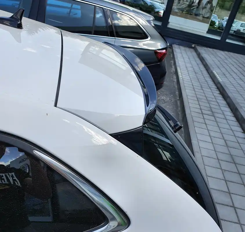 Škoda Scala-Zadní spoiler pátých dveří DTM V5 Sleva