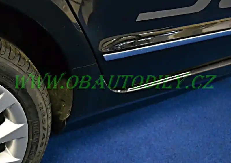 Škoda Superb II-Ochranná fólie zadního blatníku original - levá Expresní Doručení
