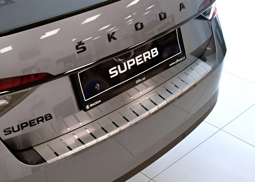 Škoda Superb III sedan-Kryt zadního nárazníku nerez ALU FROST - větší Nízká Cena