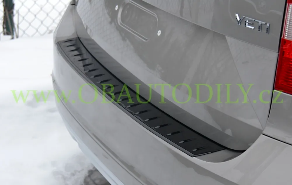 Přímo Od Výrobce Škoda Yeti City facelift-Ochranný kryt zadního nárazníku - glossy black