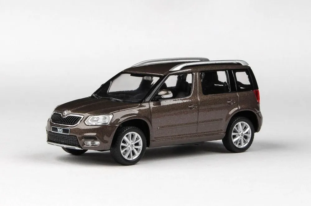 Škoda Yeti facelift (2013) - 1 43 - ABREX - hnědá mato metalíza Ihned K Objednání