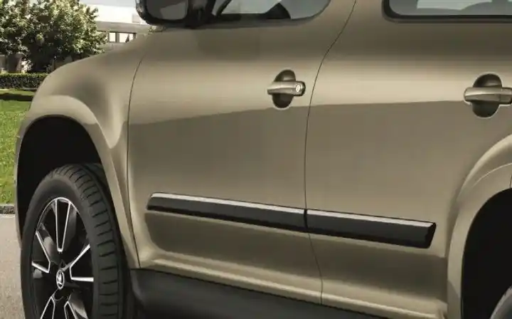 Vrácení Zdarma Škoda Yeti facelift-Boční ochranné lišty original - stříbrné