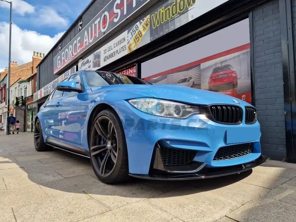 Značkový Body kit na BMW M3/M4 - F80/F82 - černý lesk
