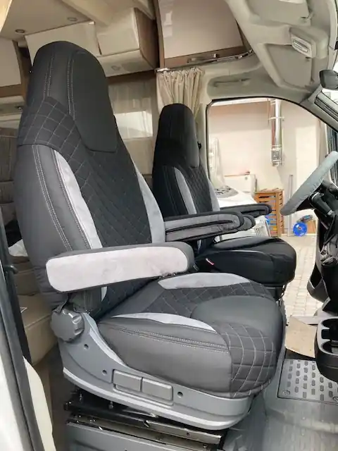 Výprodej Autopotahy CAMPER- obytné auto, 2 místa, LUXURY černo šedé